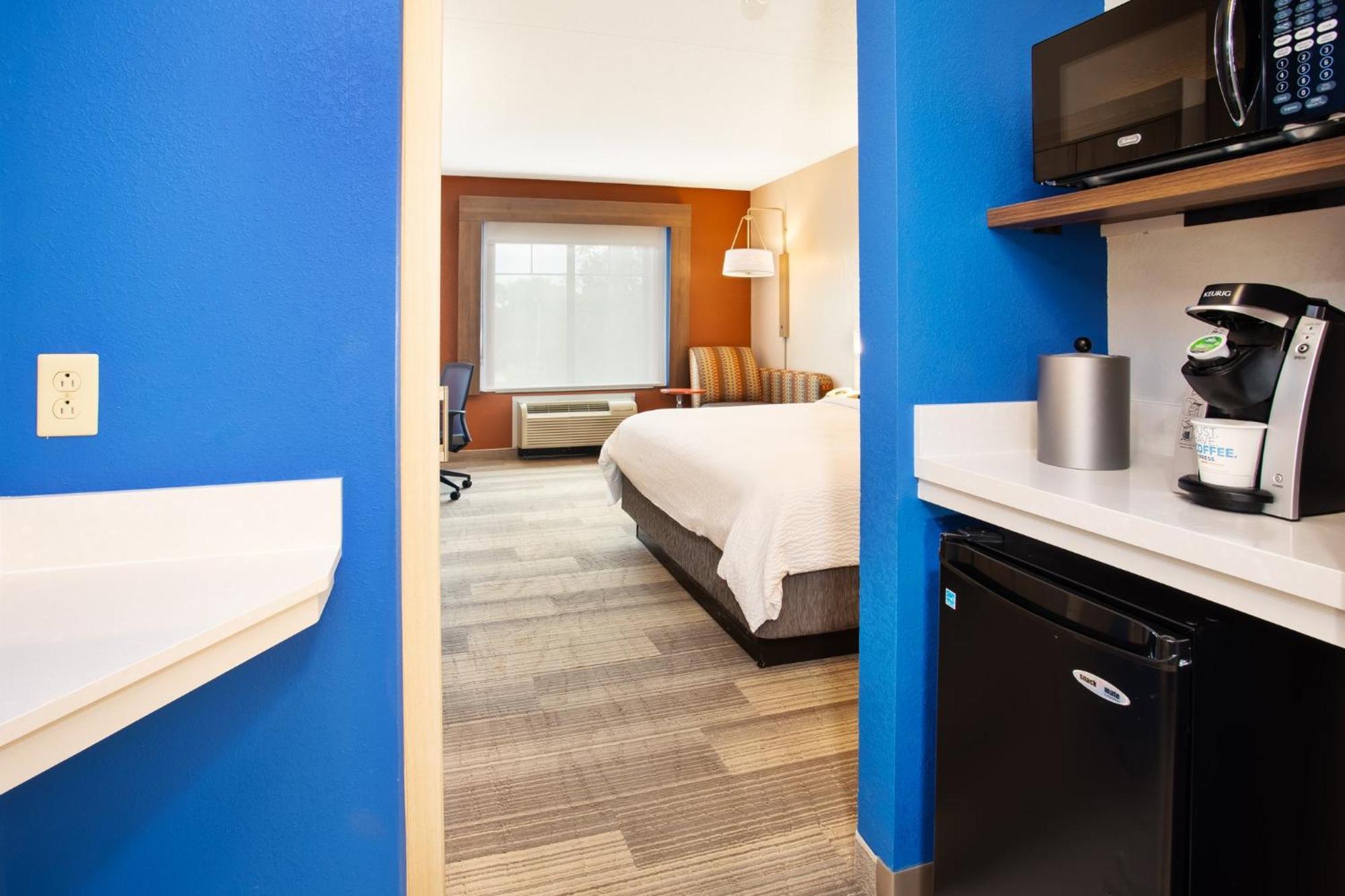 Holiday Inn Express Hotel & Suites Rochester Webster By Ihg Eksteriør bilde