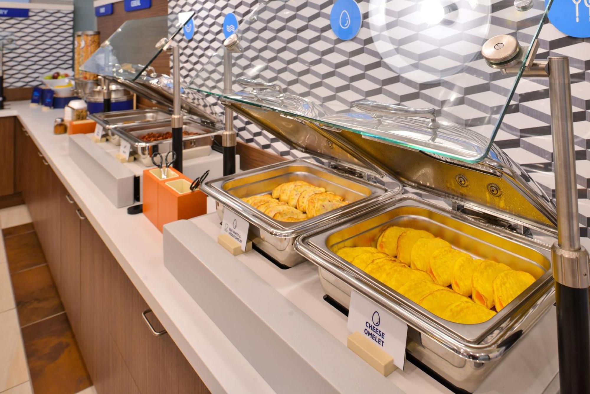Holiday Inn Express Hotel & Suites Rochester Webster By Ihg Eksteriør bilde