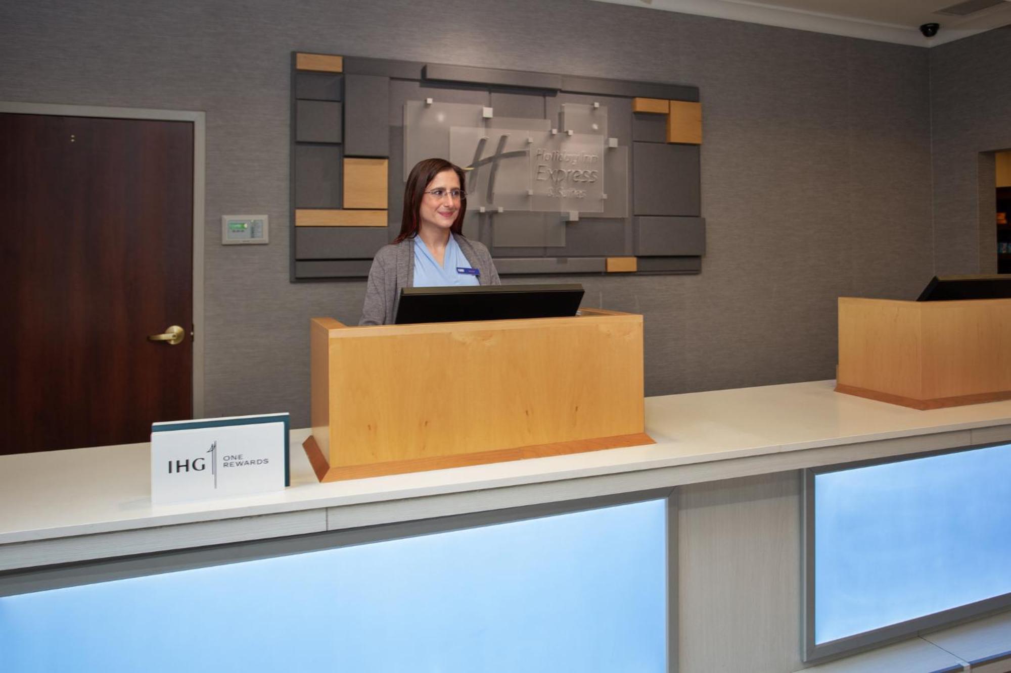 Holiday Inn Express Hotel & Suites Rochester Webster By Ihg Eksteriør bilde
