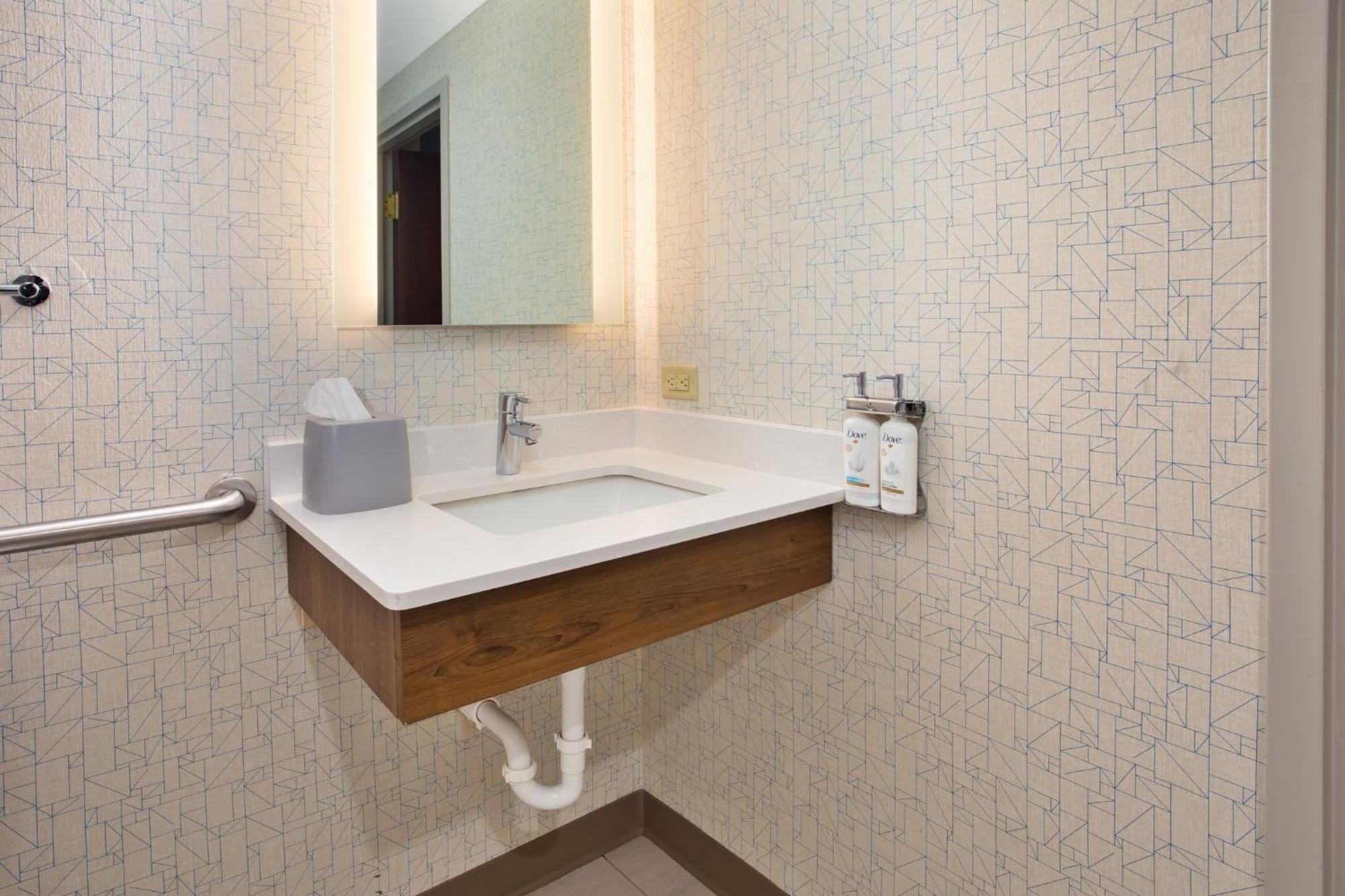 Holiday Inn Express Hotel & Suites Rochester Webster By Ihg Eksteriør bilde