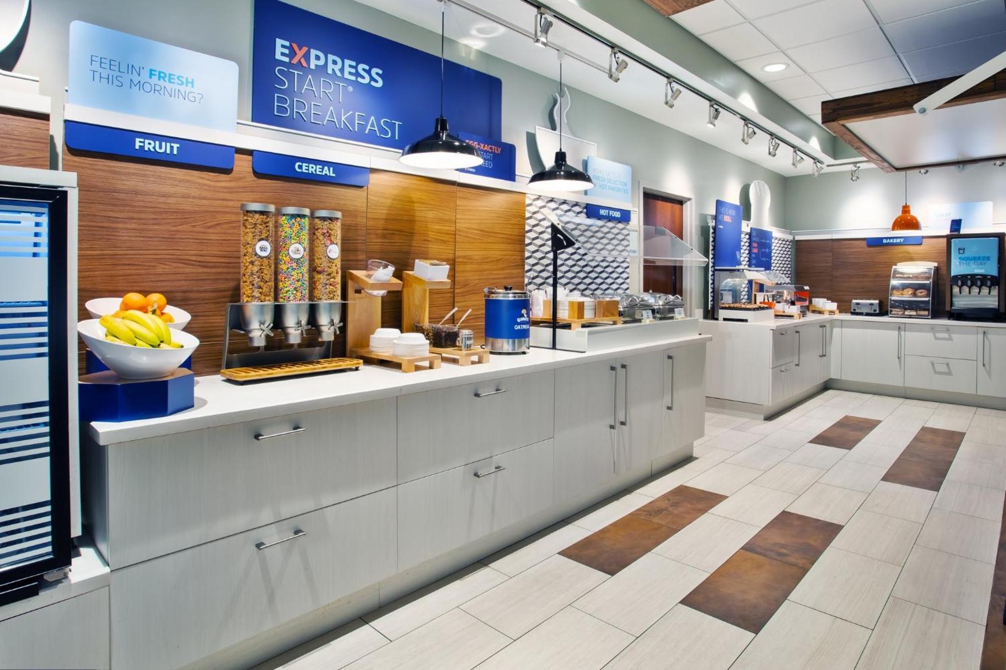 Holiday Inn Express Hotel & Suites Rochester Webster By Ihg Eksteriør bilde