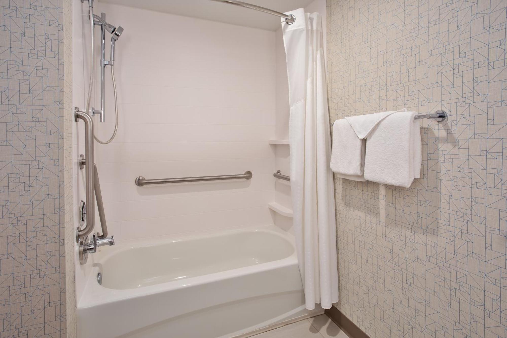 Holiday Inn Express Hotel & Suites Rochester Webster By Ihg Eksteriør bilde