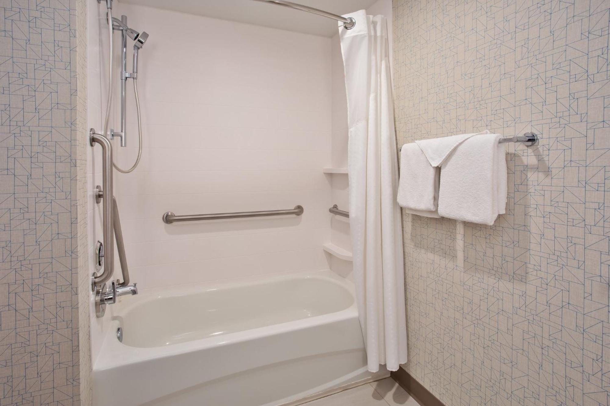 Holiday Inn Express Hotel & Suites Rochester Webster By Ihg Eksteriør bilde