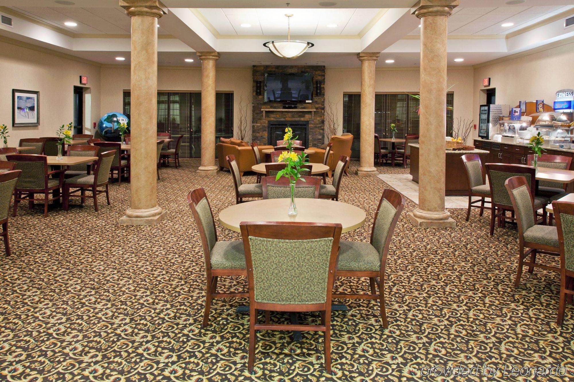 Holiday Inn Express Hotel & Suites Rochester Webster By Ihg Eksteriør bilde
