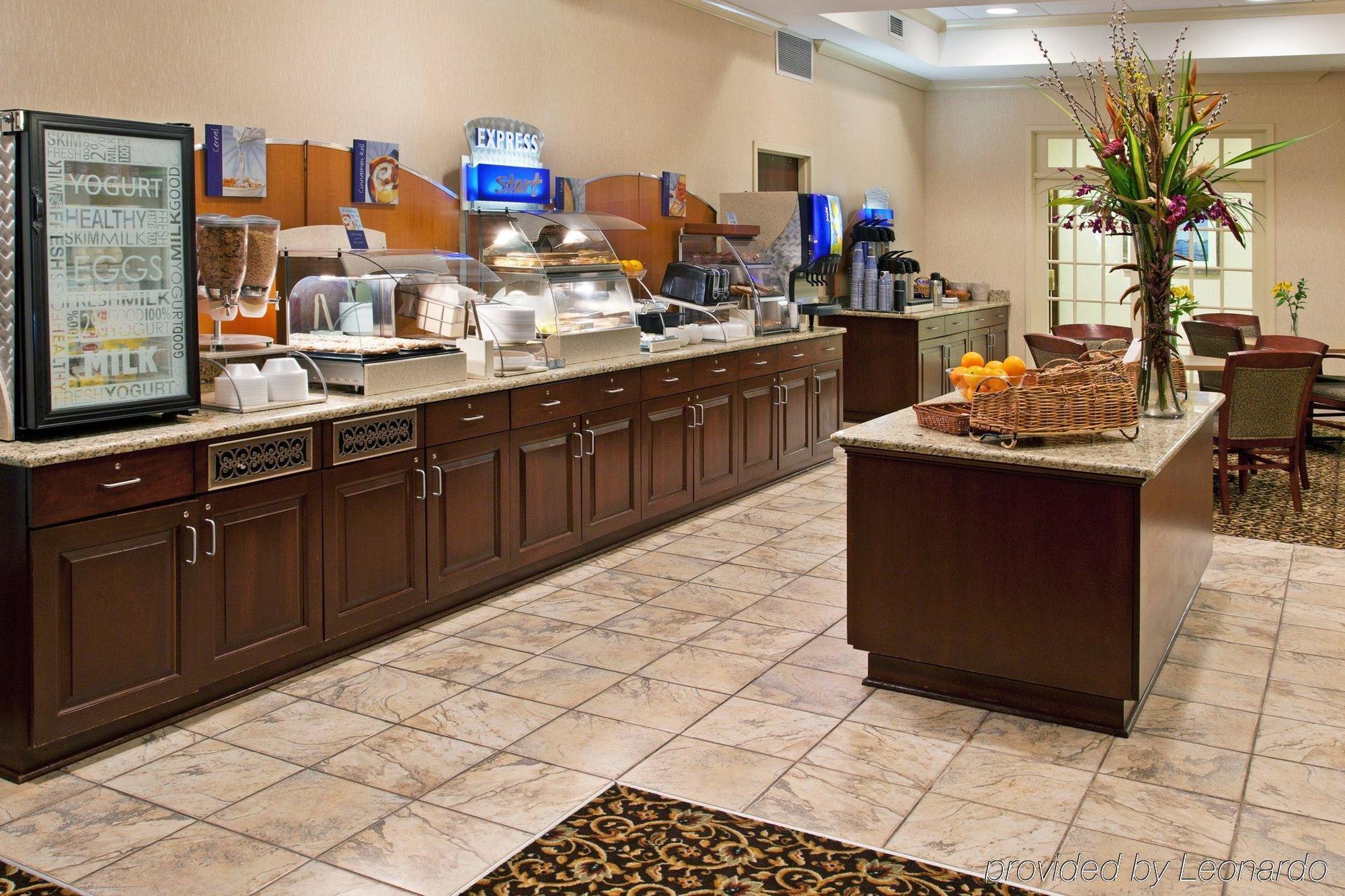 Holiday Inn Express Hotel & Suites Rochester Webster By Ihg Eksteriør bilde