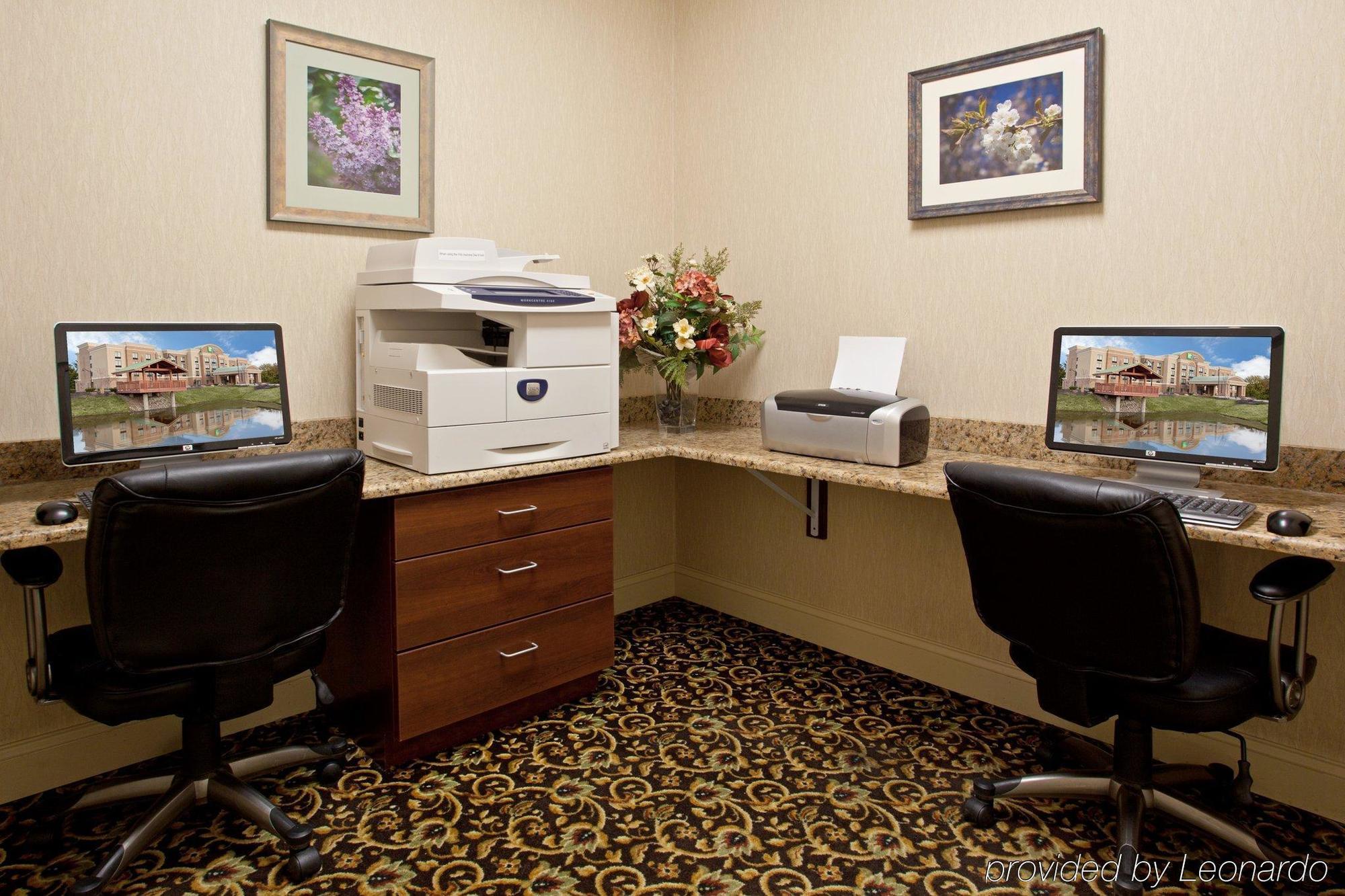 Holiday Inn Express Hotel & Suites Rochester Webster By Ihg Eksteriør bilde